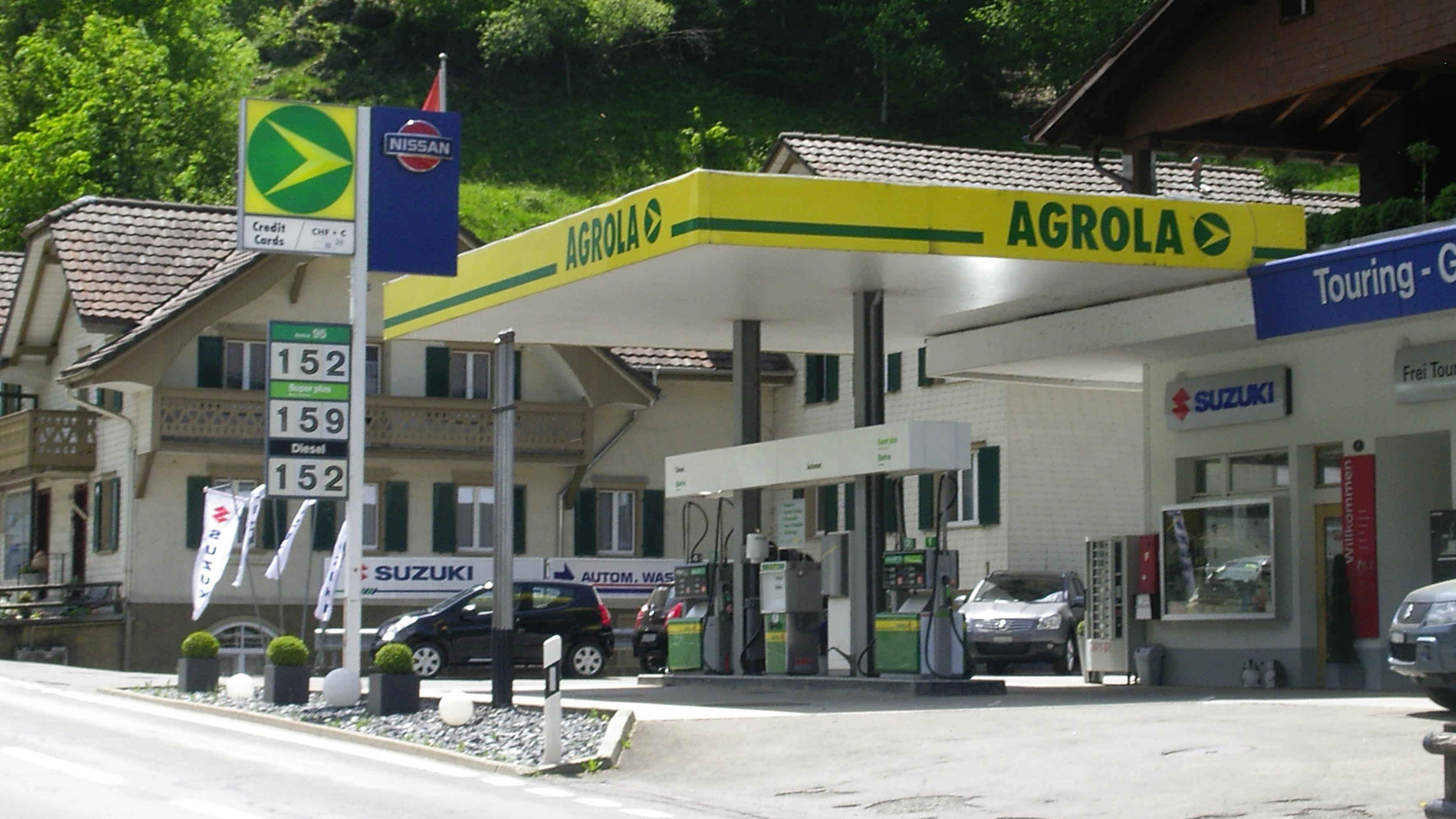 AGROLA, Dorfstrasse in Flühli