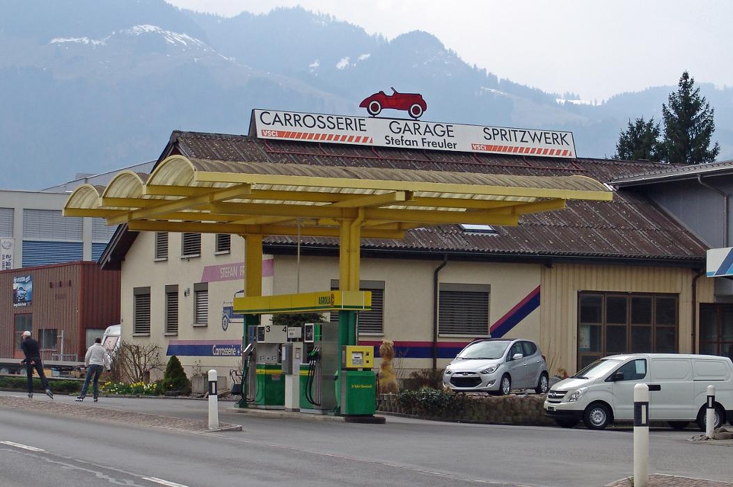 AGROLA, Giessenstrasse in Benken