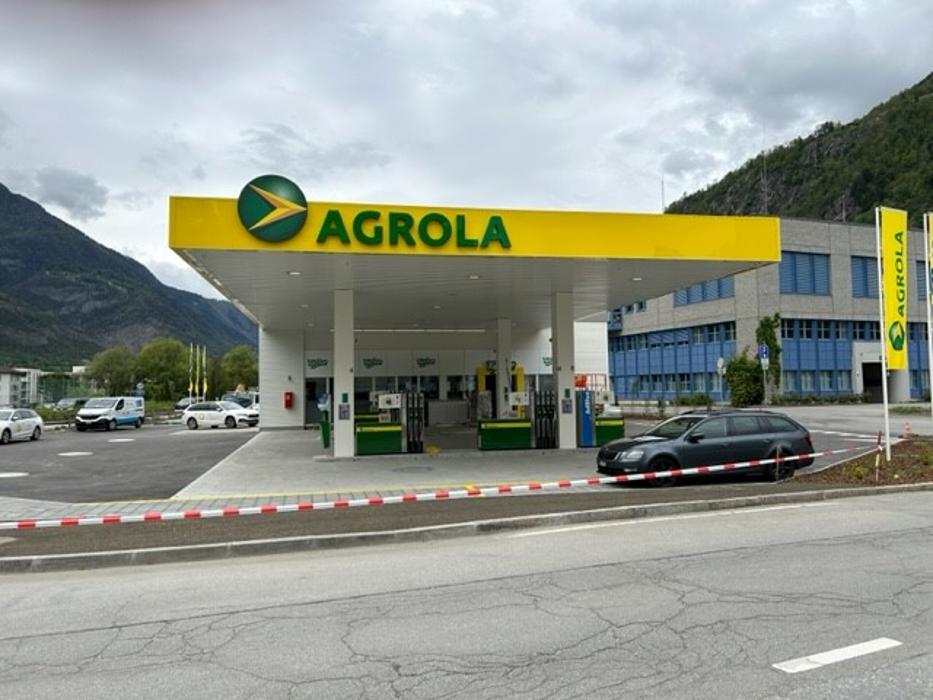 AGROLA TopShop, Ueberlandstrasse in Glis