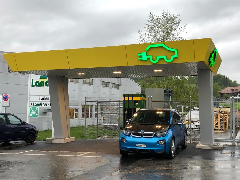 AGROLA TopShop, Rubigenstrasse in Worb