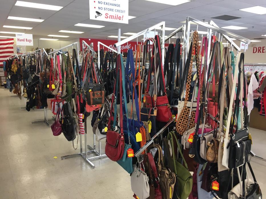 UNIQUE OUTLET THRIFT Image