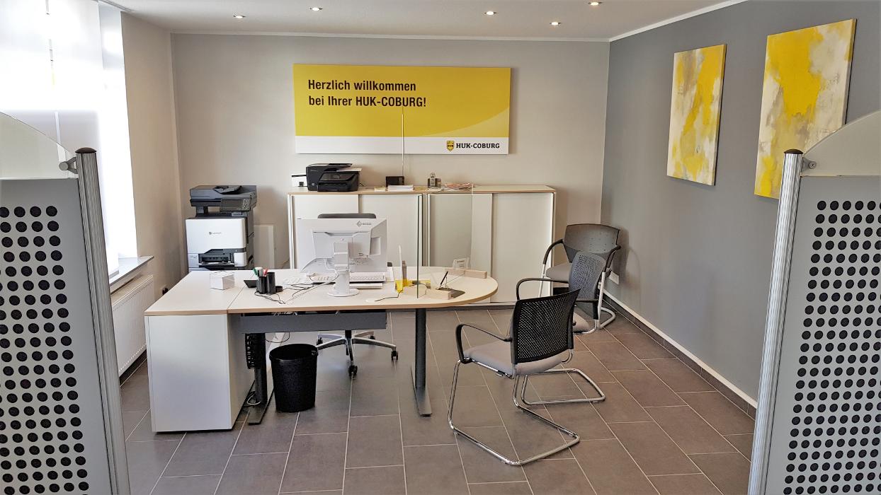 HUK-COBURG Versicherung Christof Toth in Brilon, Kreuziger Mauer in Brilon