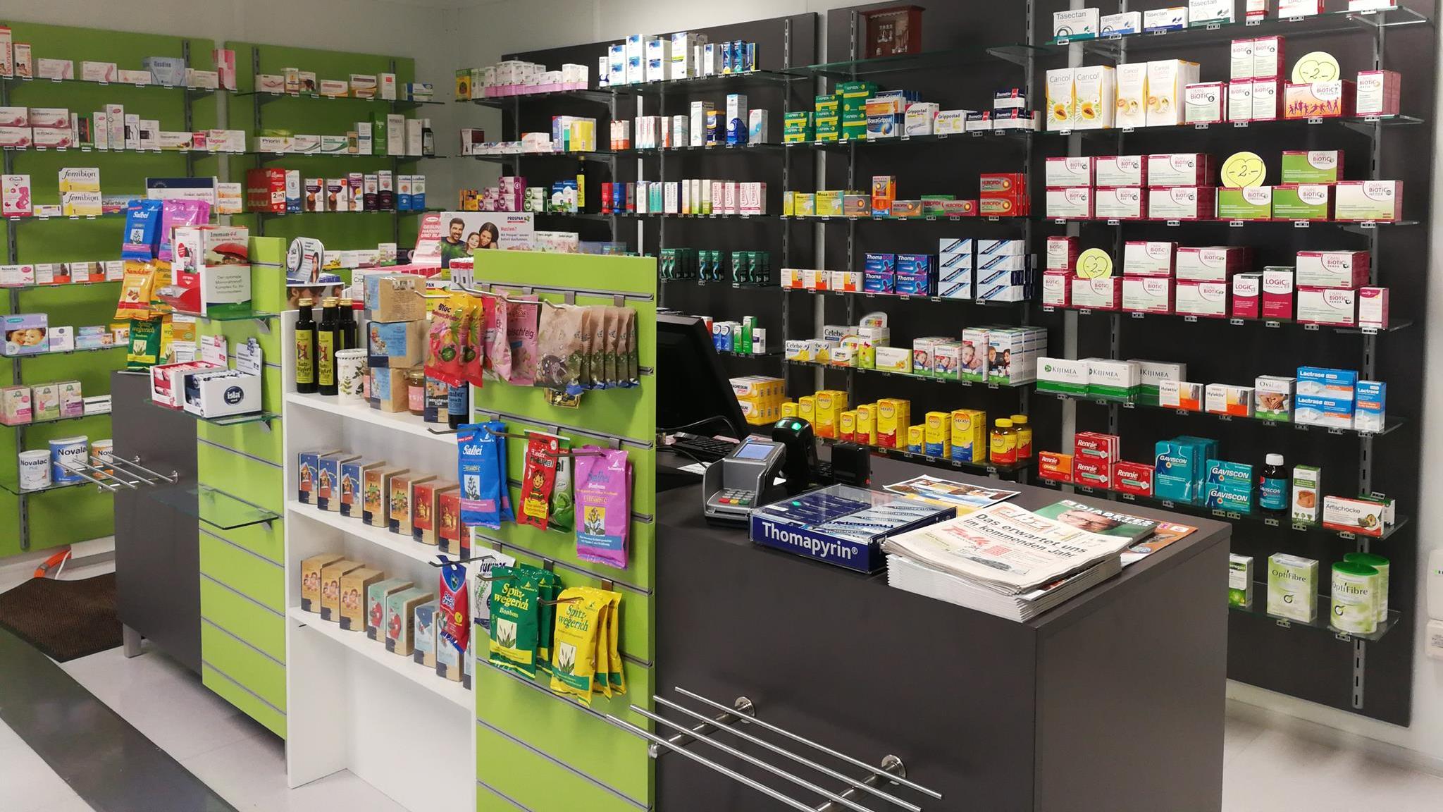 Palmen Apotheke, Eßlinger Hauptstraße in Wien