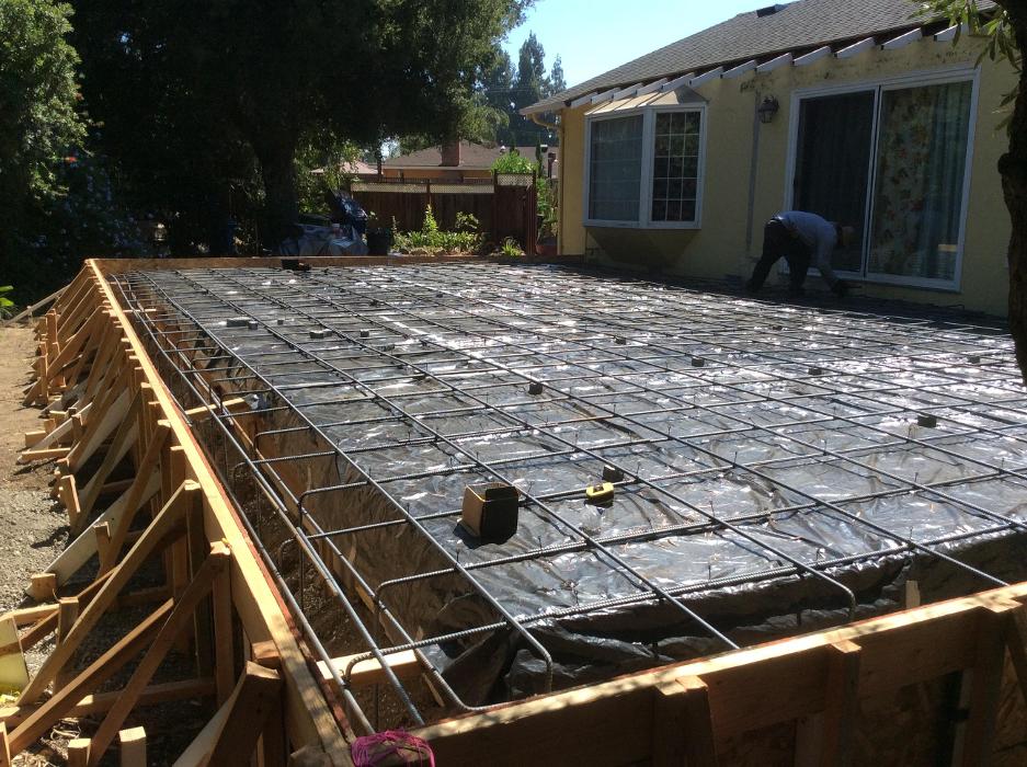 Four Seasons Sunrooms, GDM Construction, foundation, Series 230 Sun and Shade, Cathedral