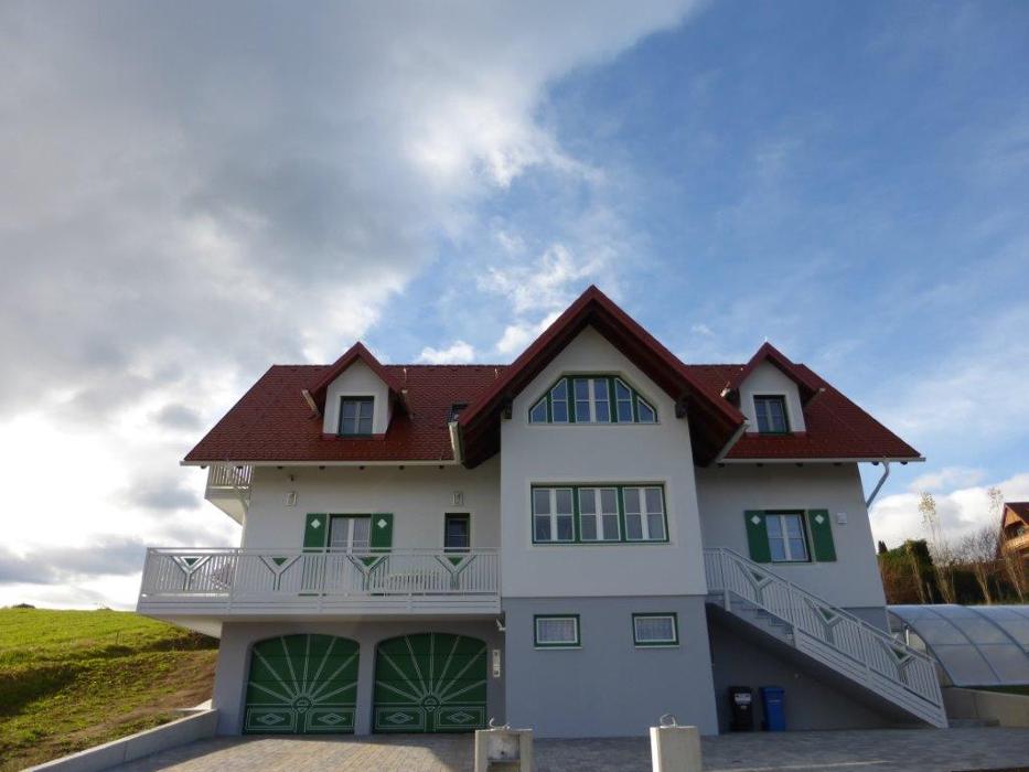 Hansjürgen Strohmeier GmbH, Schönaich in Schönaich