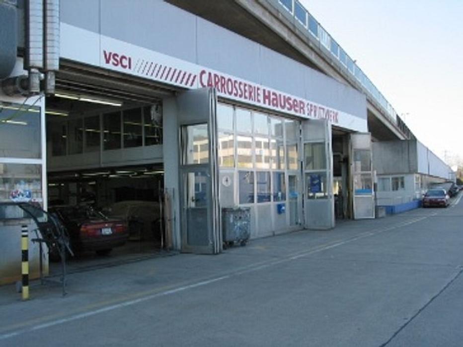 Carrosserie Hauser AG, Gewerbehallenstrasse in Wallisellen