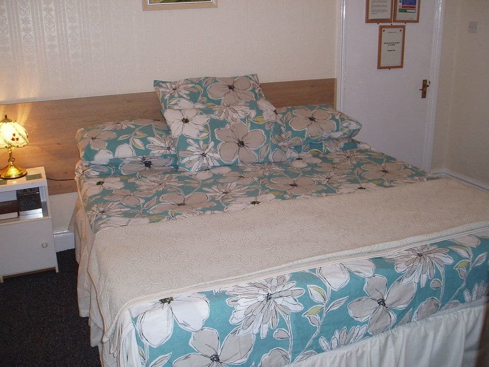 Adelaide Guest House - Clacton-on-Sea, Essex CO15 3PP - 01255 435628 | ShowMeLocal.com