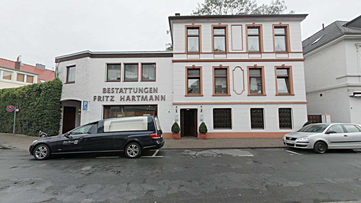 Bestattungsunternehmen Fritz Hartmann, Steinweg in Oldenburg