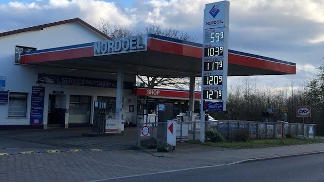 NORDOEL Tankstelle, Meiendorfer Str. in Hamburg