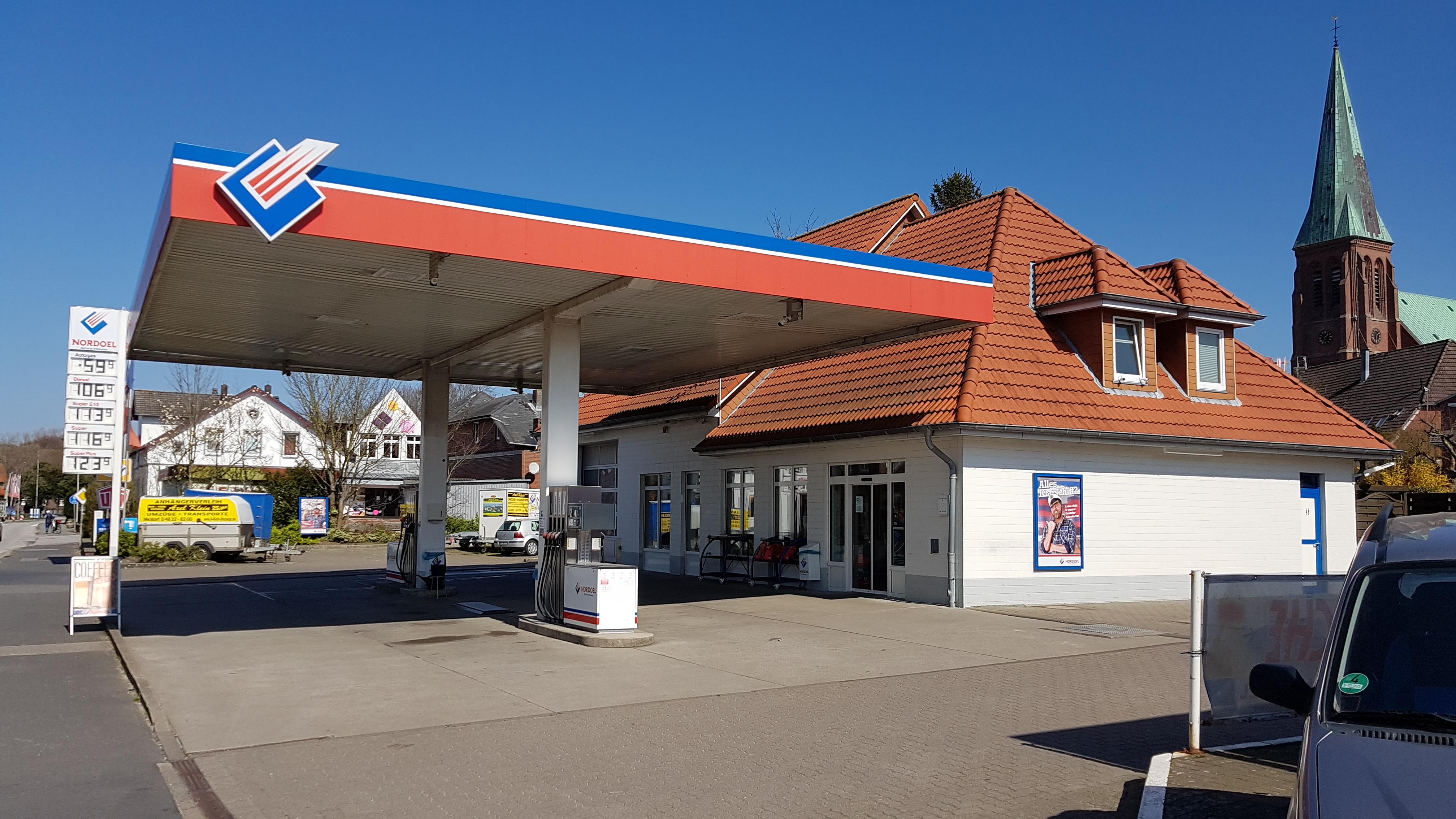 NORDOEL Tankstelle, Jungfernstieg in Meldorf