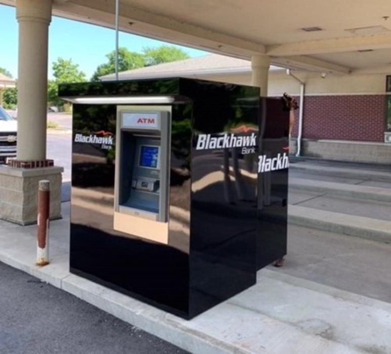 Blackhawk Bank - Island Lake, IL