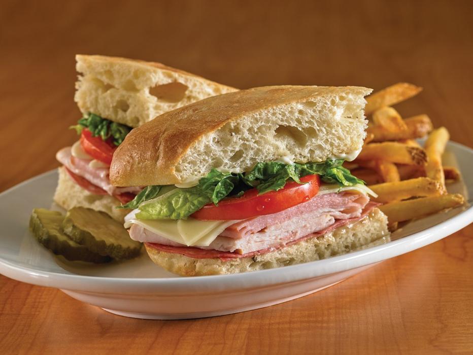 Green Mill Restaurant & Bar - Eden Prairie, MN