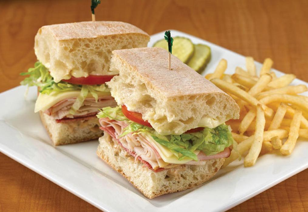 Green Mill Restaurant & Bar - Eden Prairie, MN