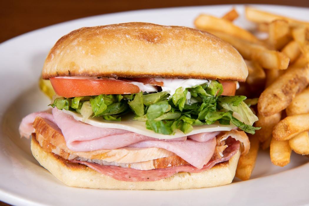 CLOSED - Green Mill Restaurant & Bar - Hastings, MN