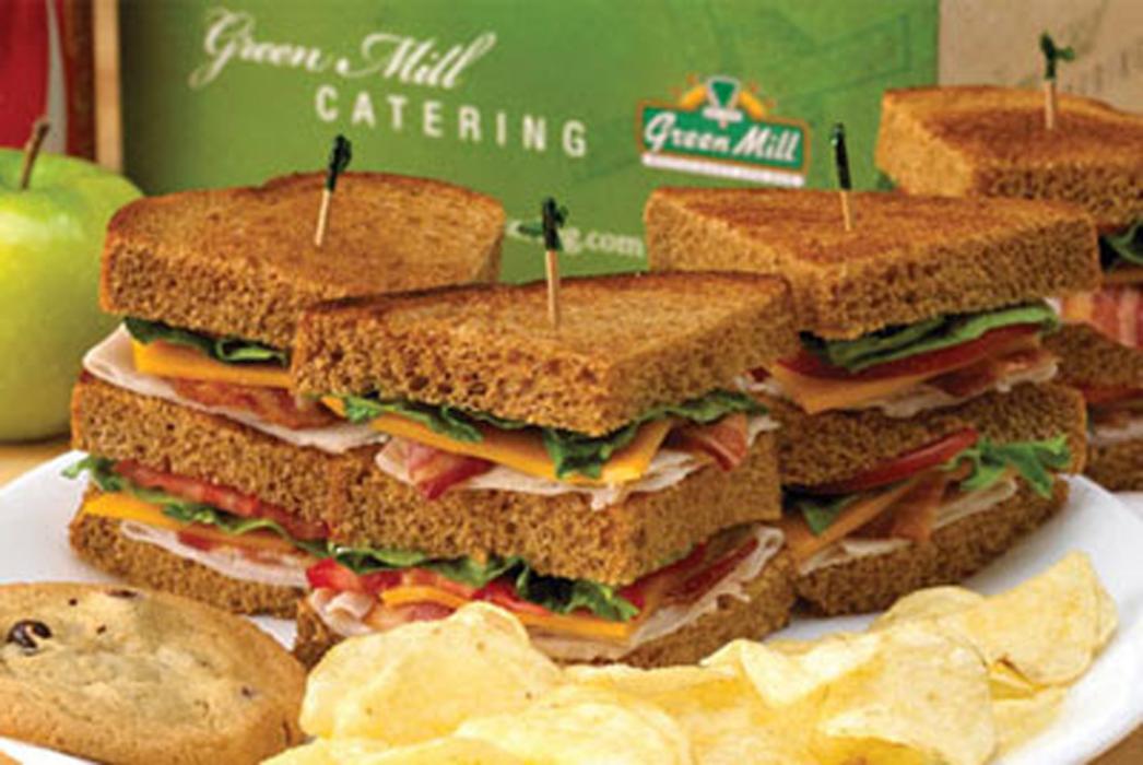 CLOSED - Green Mill Restaurant & Bar - Minneapolis, MN