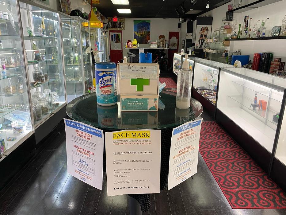 City Wide Vape & Smoke Shop - Hollywood, FL
