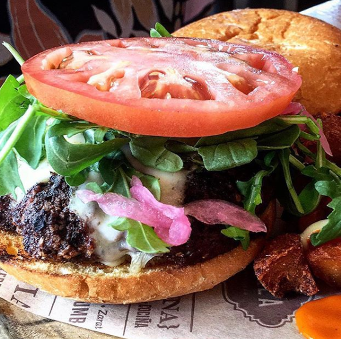 Food, lunch, burger, winter park restaurants, bulla, winter park