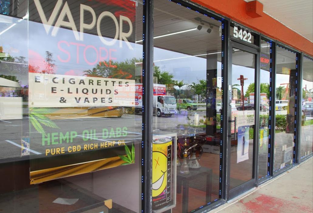 Smoke Time Club - Fort Lauderdale, FL
