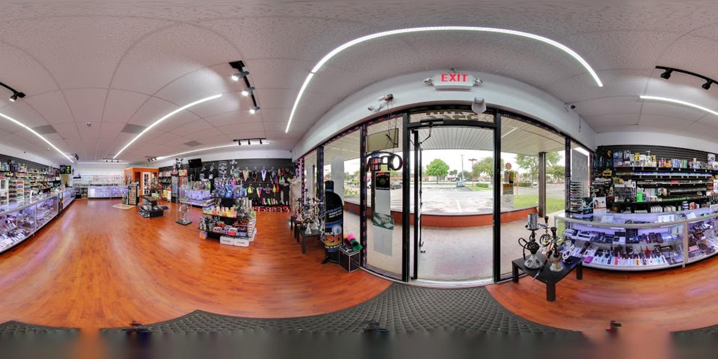 Smoke Time Club - Fort Lauderdale, FL