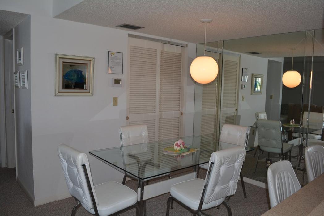 Sea Club Vacation Rentals - Indian Rocks Beach, FL