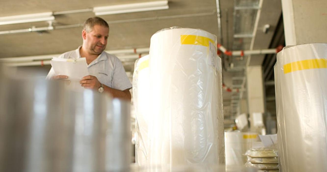 ISOVOLTA AG, IZ NÖ-Süd Straße 3 in Wiener Neudorf