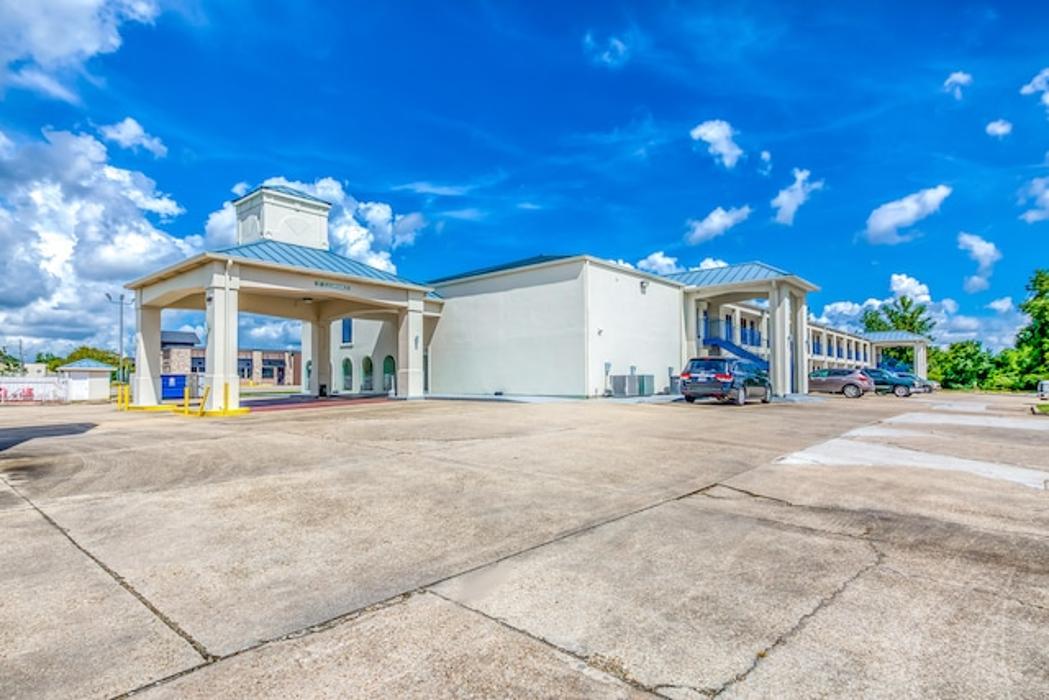 OYO Hotel Denham Springs I-12 - Denham Springs, LA