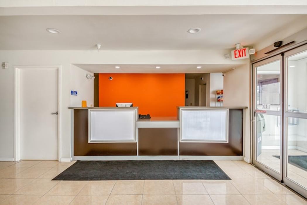 OYO Hotel Denham Springs I-12 - Denham Springs, LA