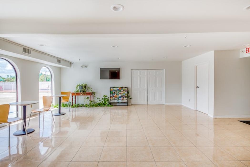 OYO Hotel Denham Springs I-12 - Denham Springs, LA