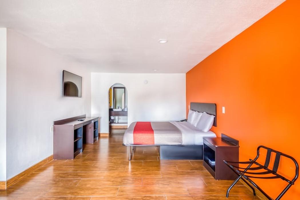 OYO Hotel Denham Springs I-12 - Denham Springs, LA