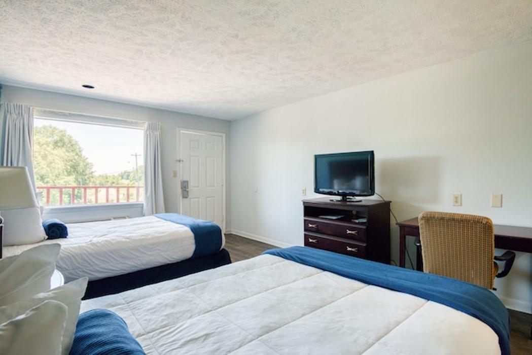 Hotel Macon MS Hwy 45 - Macon, MS