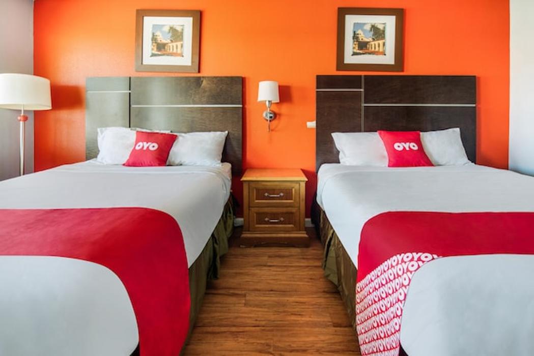 Hotel Ridgecrest CA - W Upjohn Ave - Ridgecrest, CA