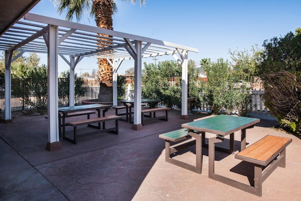 Hotel Ridgecrest CA - W Upjohn Ave - Ridgecrest, CA