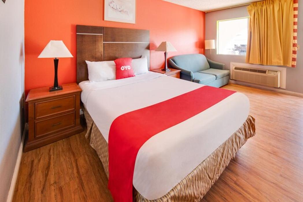 Hotel Ridgecrest CA - W Upjohn Ave - Ridgecrest, CA