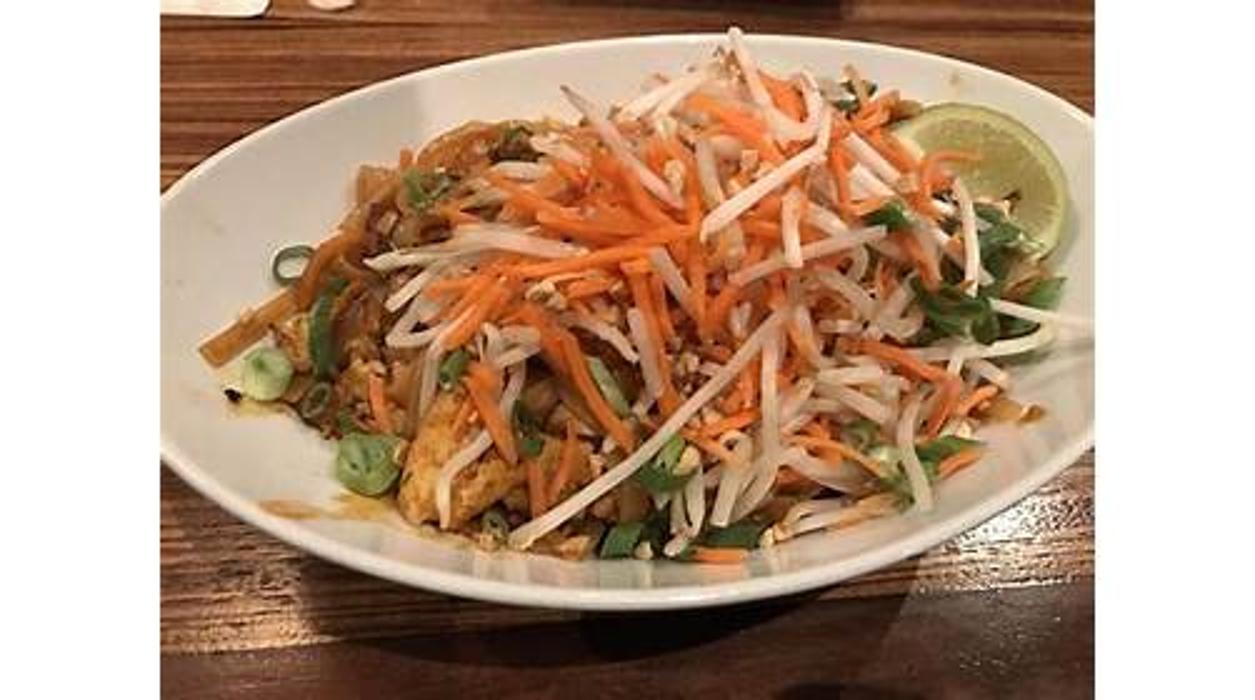 Ling & Louie's Asian Bar and Grill - Meridian, ID
