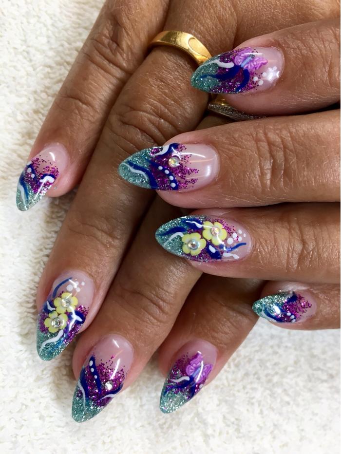 Nageldesign Maniküre Studio Heike Gruber-Nadlinger, Finsingstraße in Finsing