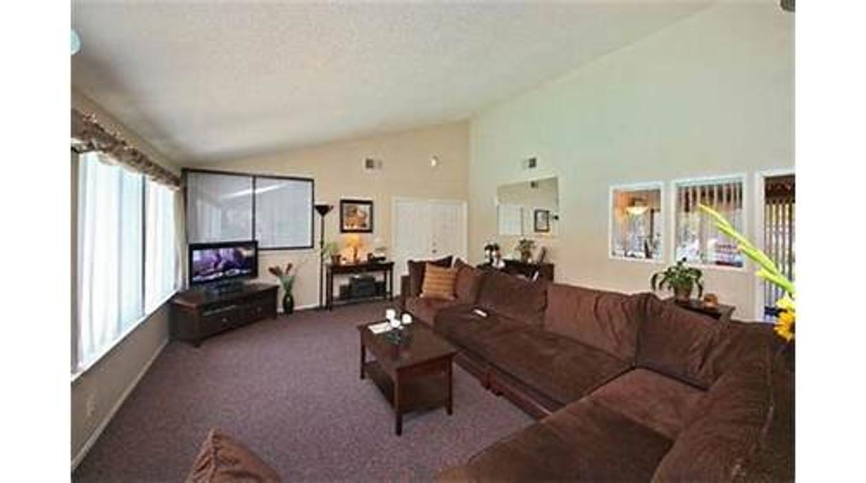 Davisville Management Company - El Macero, CA