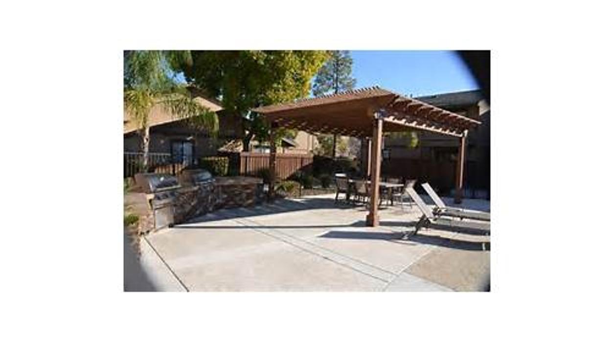 Davisville Management Company - El Macero, CA