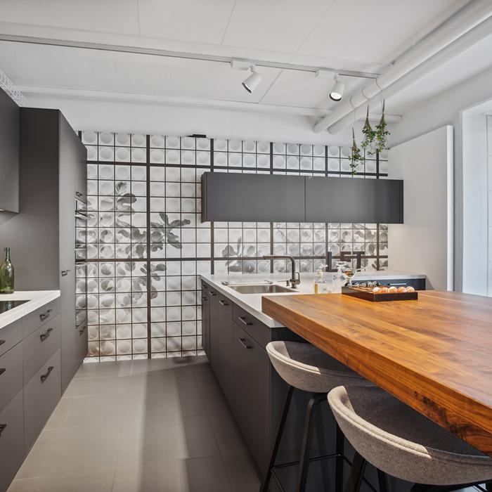 Element-Küchen, Zürich, Hardturmstrasse in Zürich