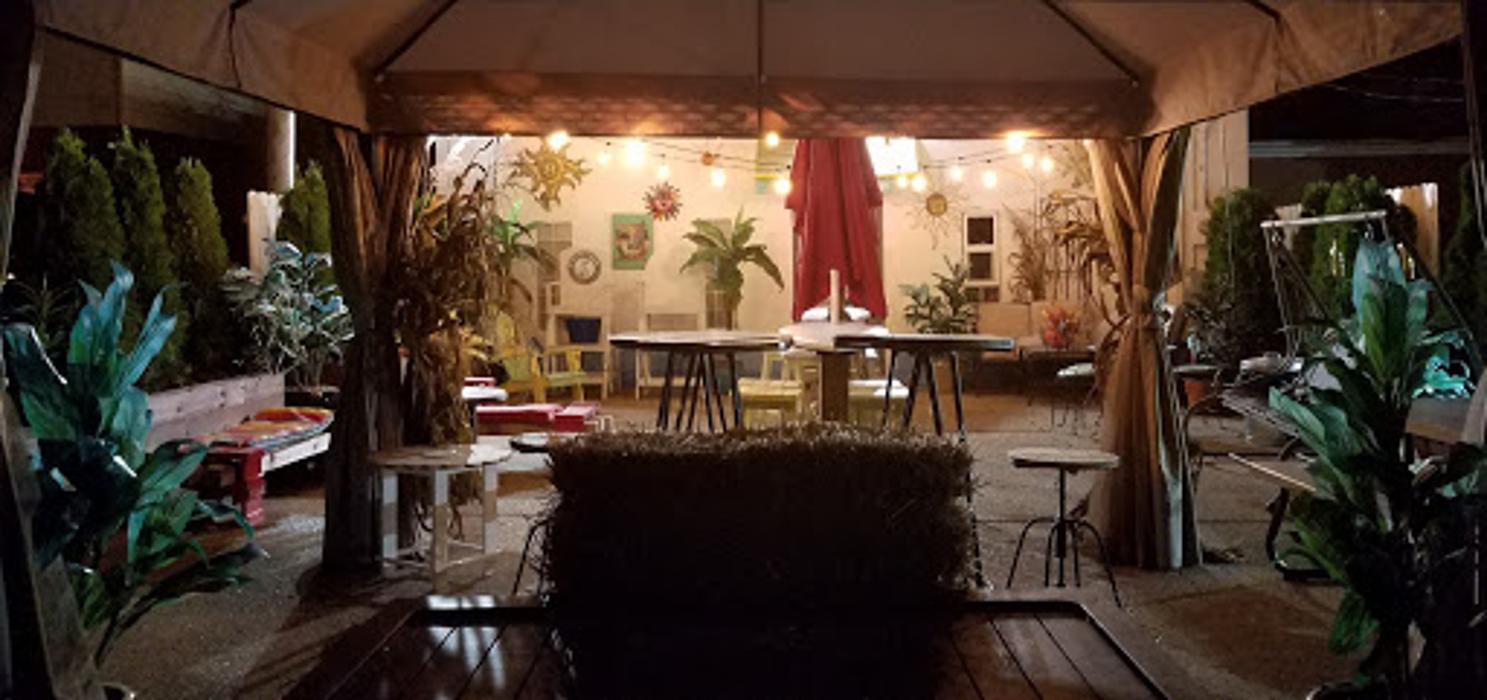 On The Bay Boutique, Bar & Cafe - New Baltimore, MI