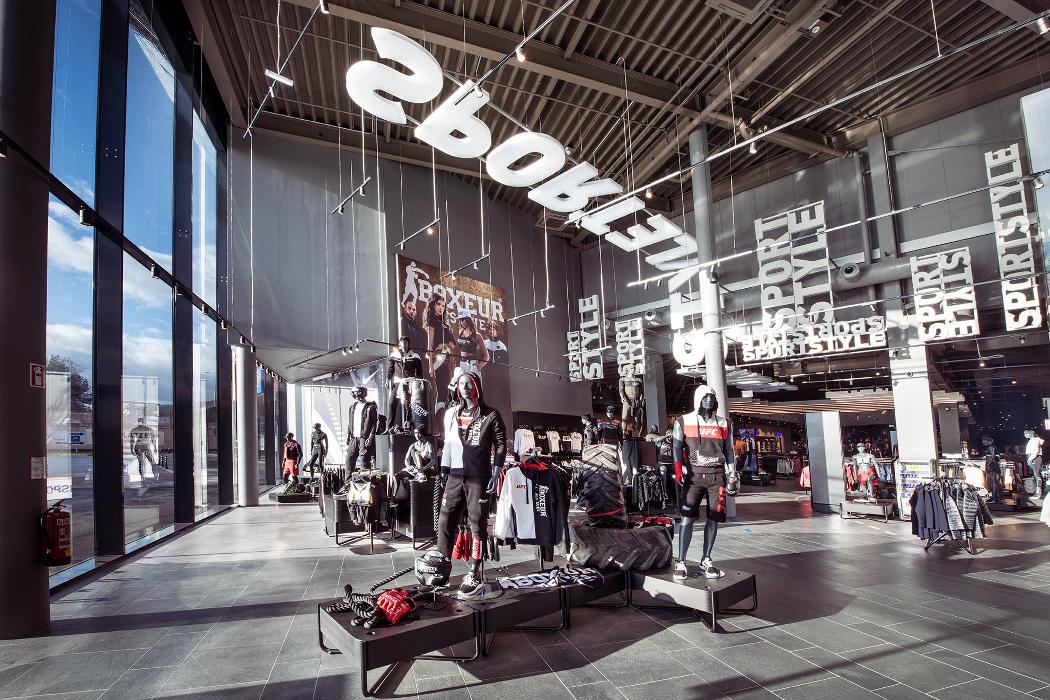 INTERSPORT Tscherne Graz West, Weblinger Gürtel in Graz