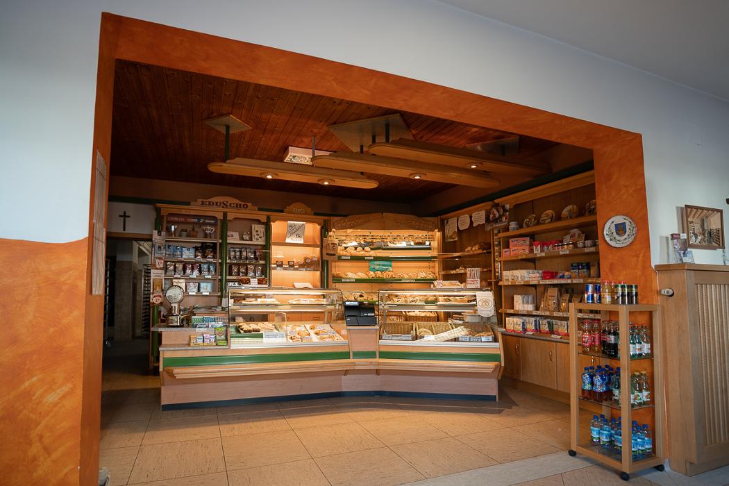 Traditionsbäcker Hauser Hans Jürgen, Bundesstraße in Piringsdorf