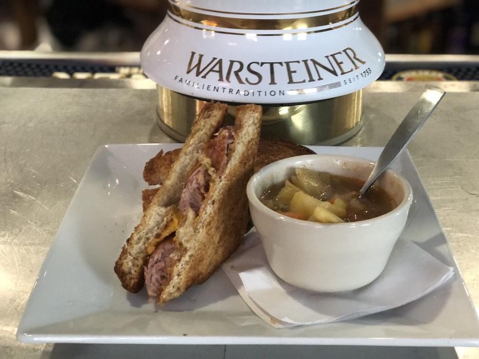 Stuttgarden Tavern - Galveston, TX