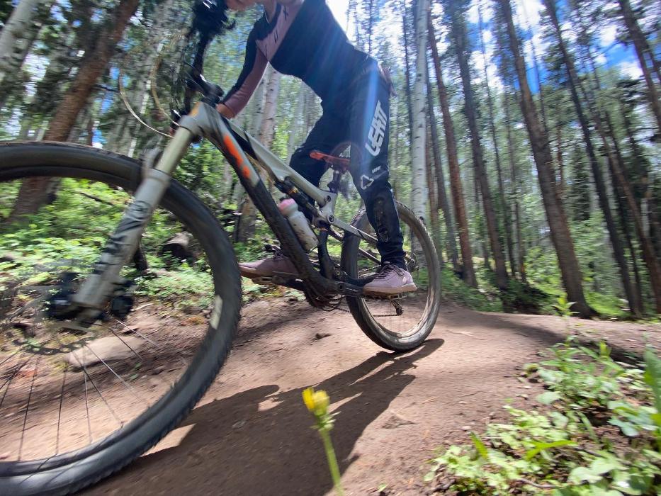 Base Mountain Sports - Breckenridge Park Avenue - Breckenridge, CO