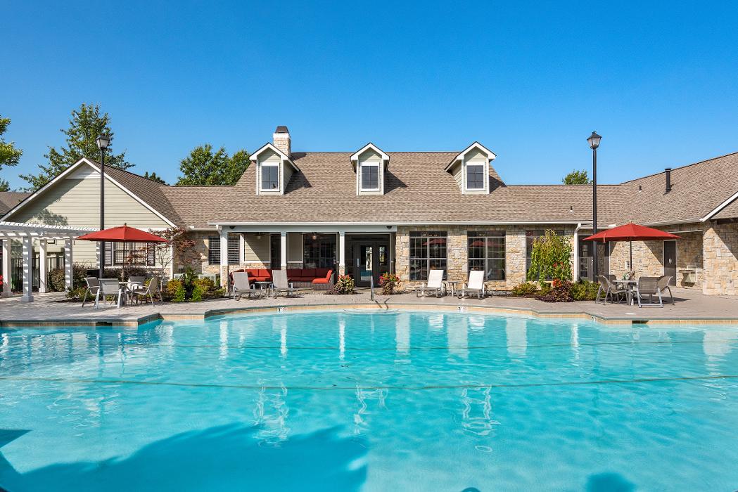 Sandstone Creek Apartments - Overland Park, KS