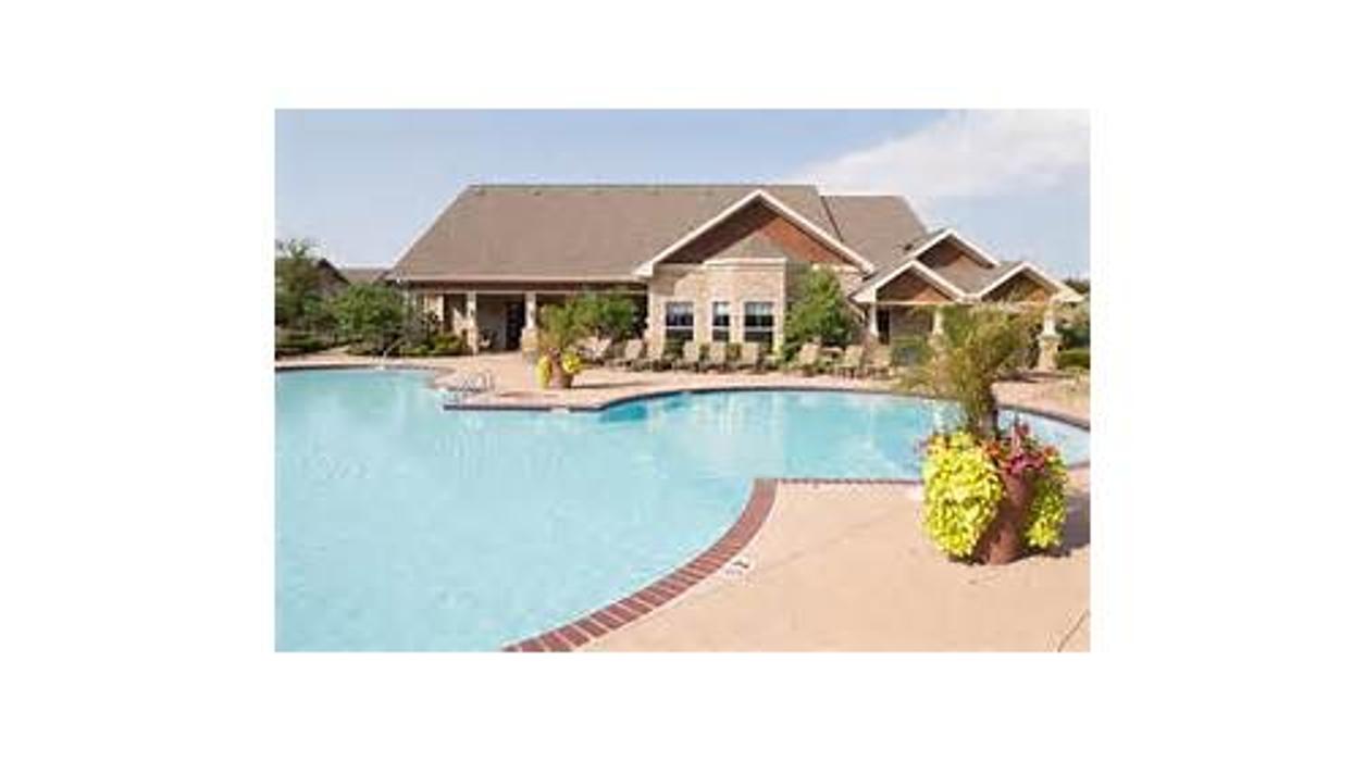 Villas At Carrington Square - Overland Park, KS