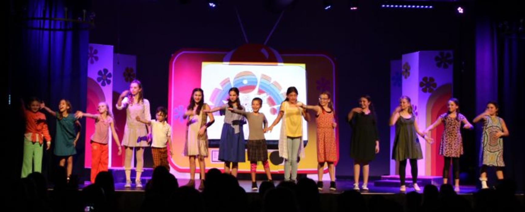 Rootz - Dance, Theater, Enrichment, Fitness, Camps and More! - Deerfield, IL