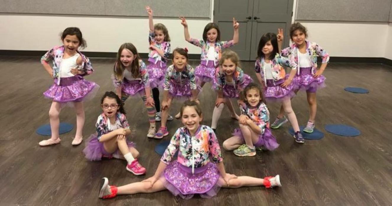 Rootz - Dance, Theater, Enrichment, Fitness, Camps and More! - Deerfield, IL