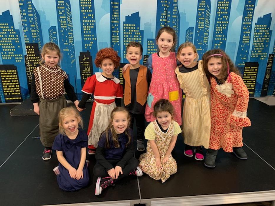 Rootz - Dance, Theater, Enrichment, Fitness, Camps and More! - Deerfield, IL