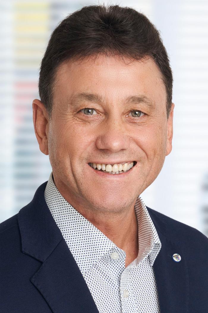 ERGO Versicherung Jakob Gerdt, Splitting rechts in Papenburg