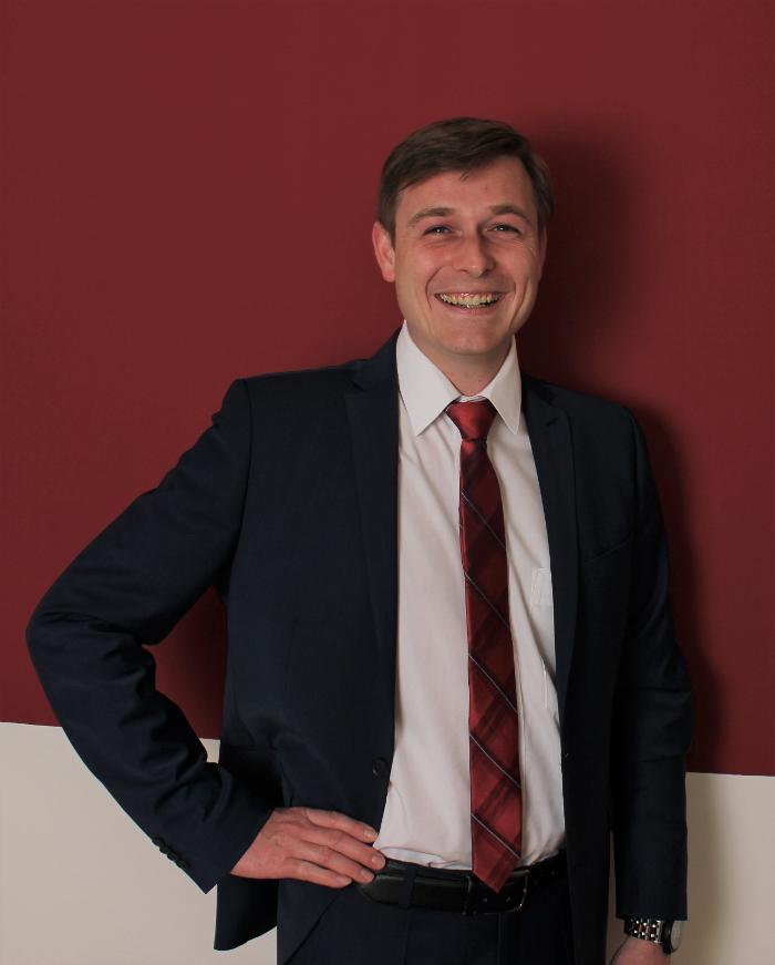 ERGO Versicherung Carsten Franz, Ferdinand-Arauner-Straße in Solnhofen